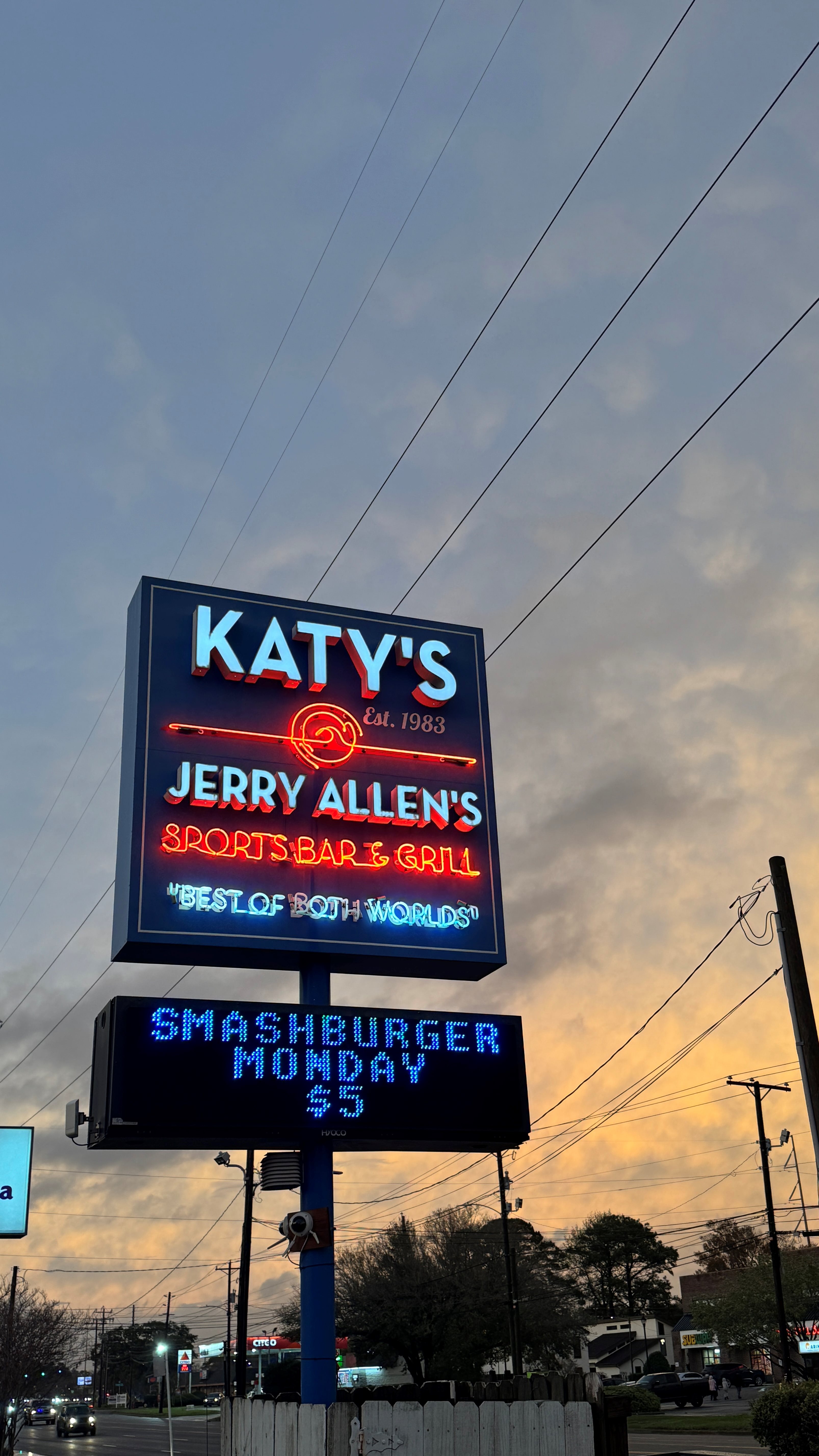 About Jerry Allen’s Sports Bar