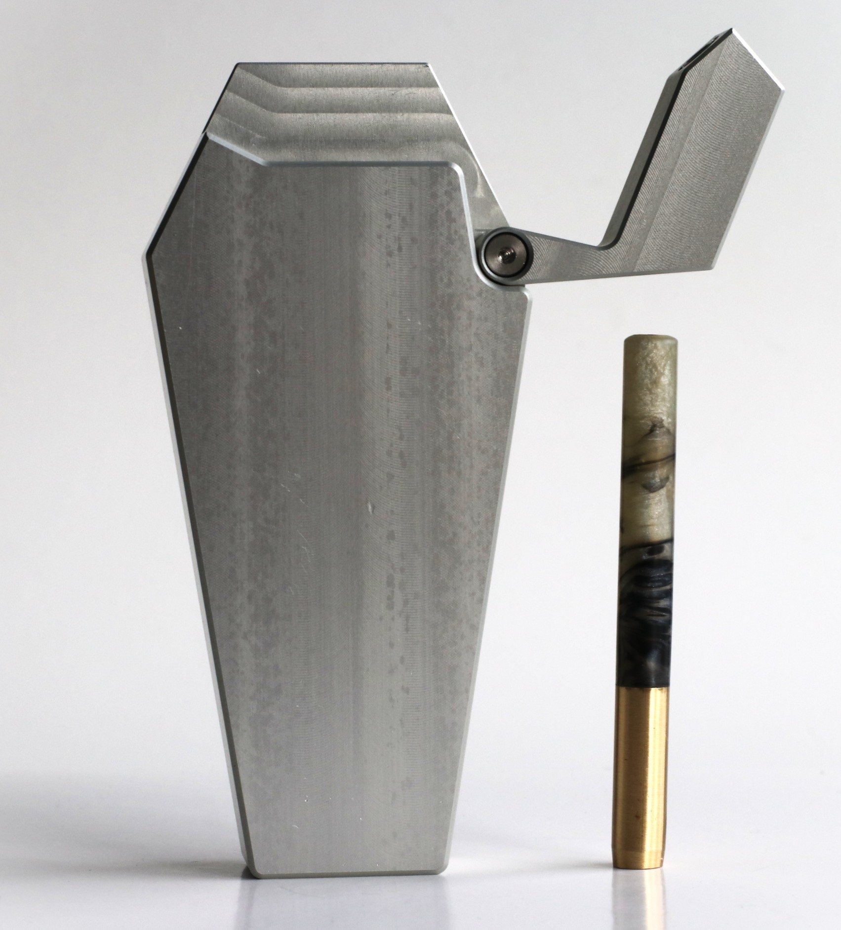 Casket Stash Metal Dugouts-4.5" Heavy Duty Stash Box w/ 2 Special One Hitter Pipes-21st Century Dugouts