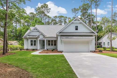 676 Folly Dr 