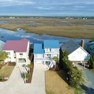 1008 North Shore Dr W