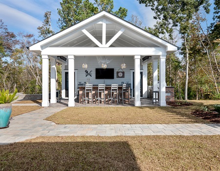 Outdoor_entertaining_space.jpg